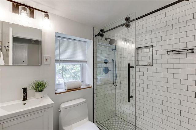 3173 Parkridge Crescent, Atlanta, GA 30341