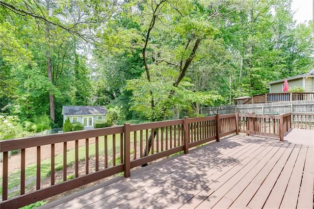 3173 Parkridge Crescent, Atlanta, GA 30341