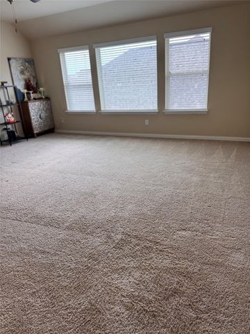914 Emory Stable DR, Hutto, TX 78634