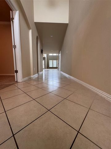 914 Emory Stable DR, Hutto, TX 78634