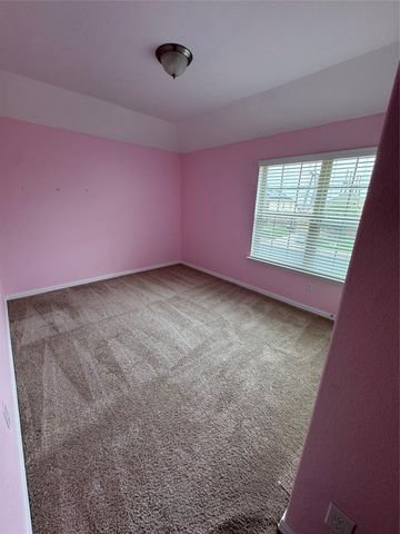 914 Emory Stable DR, Hutto, TX 78634
