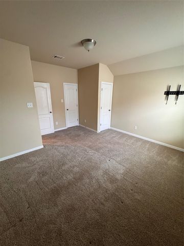 914 Emory Stable DR, Hutto, TX 78634