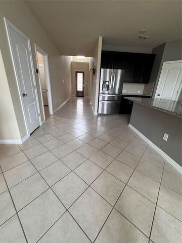 914 Emory Stable DR, Hutto, TX 78634