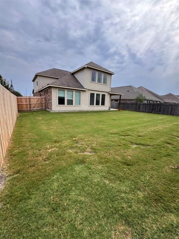914 Emory Stable DR, Hutto, TX 78634