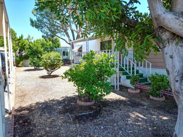 2700 E Valley Parkway 315, Escondido, CA 92027