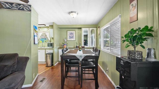 2700 E Valley Parkway 315, Escondido, CA 92027