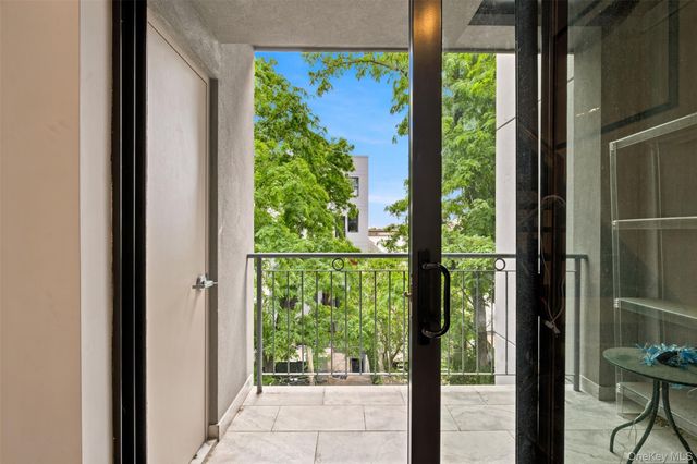 849 Madison Street 4B, Brooklyn, NY 11221