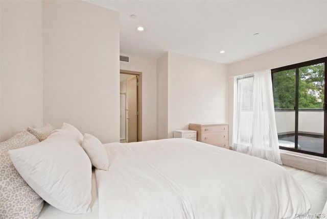 849 Madison Street 4B, Brooklyn, NY 11221
