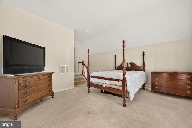 342 CANYON RD, Winchester, VA 22602
