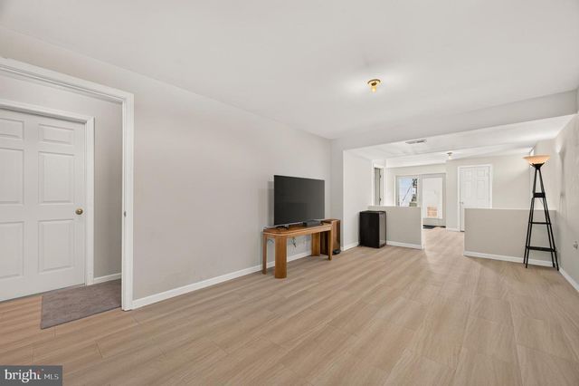 342 CANYON RD, Winchester, VA 22602