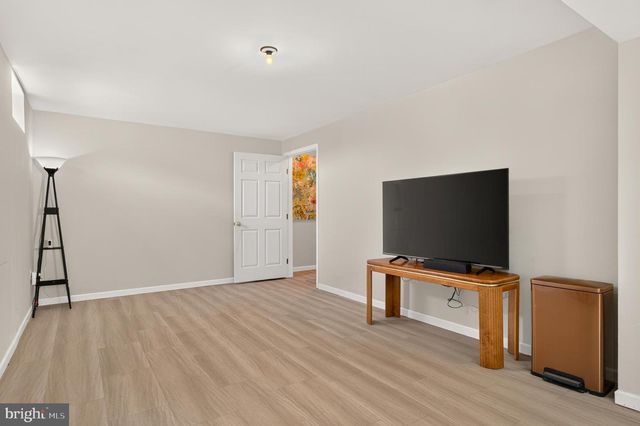 342 CANYON RD, Winchester, VA 22602
