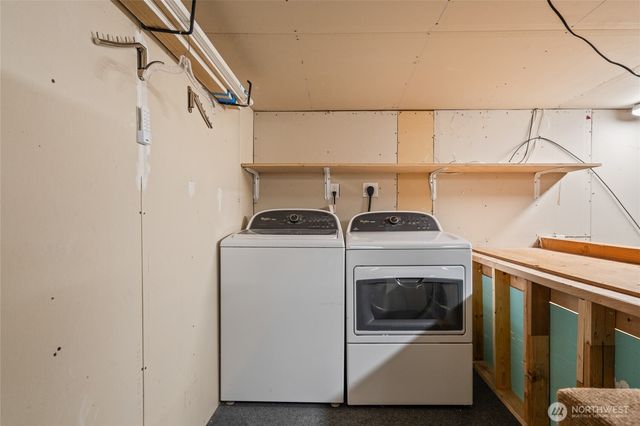 27408 NE 30th Way, Redmond, WA 98053