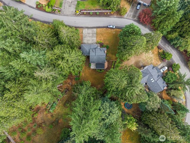 27408 NE 30th Way, Redmond, WA 98053