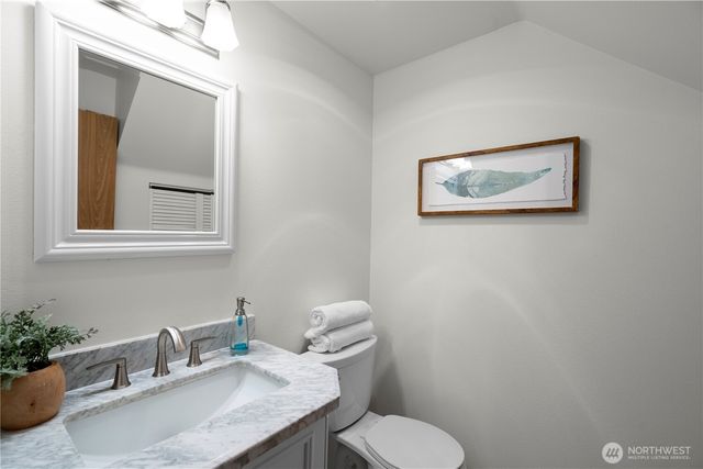 27408 NE 30th Way, Redmond, WA 98053