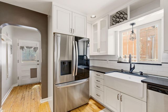 422 Carlisle Boulevard SE, Albuquerque, NM 87106