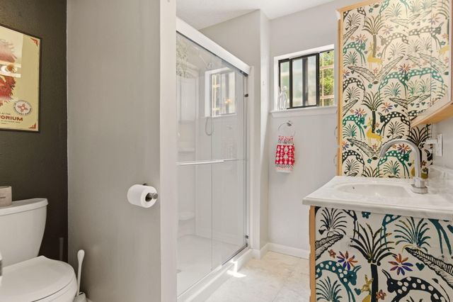 422 Carlisle Boulevard SE, Albuquerque, NM 87106