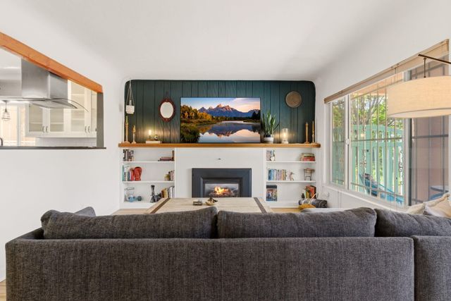 422 Carlisle Boulevard SE, Albuquerque, NM 87106