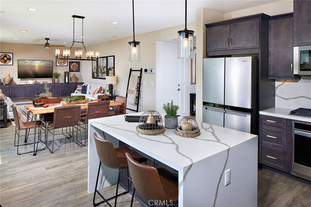 Image 5 of property listing at 30963 Campania Road, Highland, CA 92346