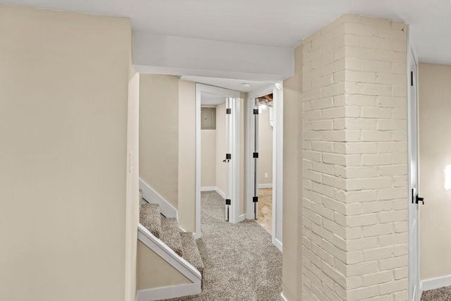 1638 N Hood St, Wichita, KS 67203