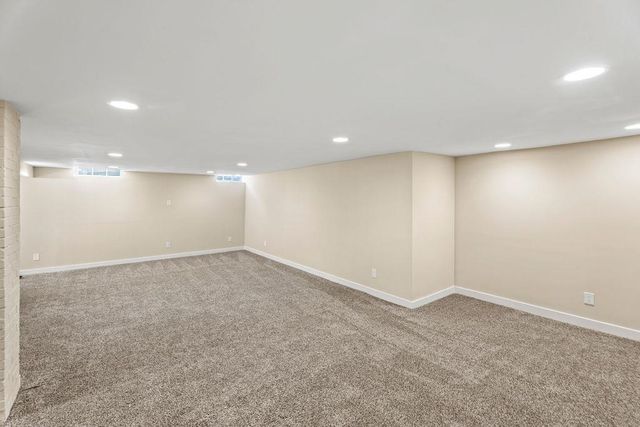 1638 N Hood St, Wichita, KS 67203