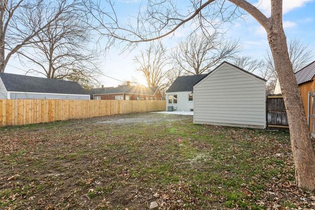 1638 N Hood St, Wichita, KS 67203