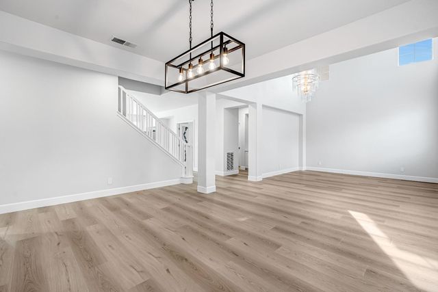 9358 N Winery Avenue, Fresno, CA 93720