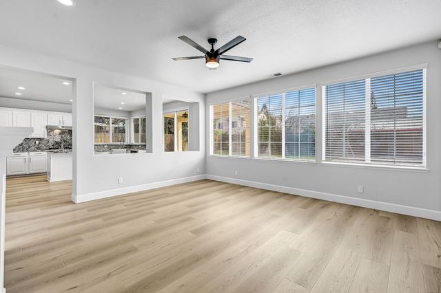 9358 N Winery Avenue, Fresno, CA 93720