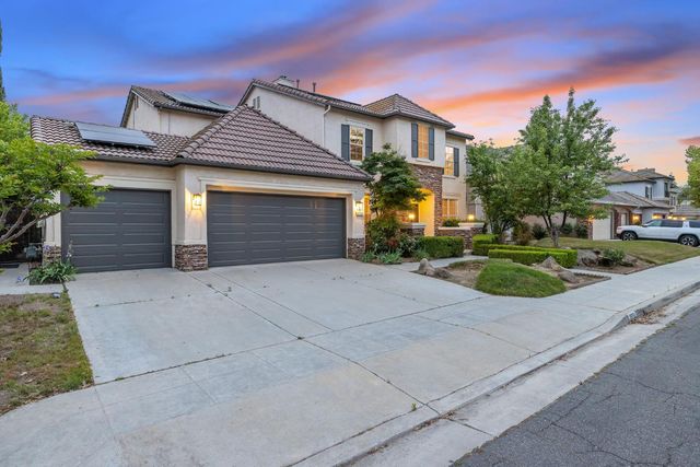 9358 N Winery Avenue, Fresno, CA 93720