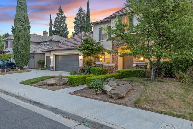 9358 N Winery Avenue, Fresno, CA 93720