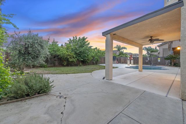 9358 N Winery Avenue, Fresno, CA 93720