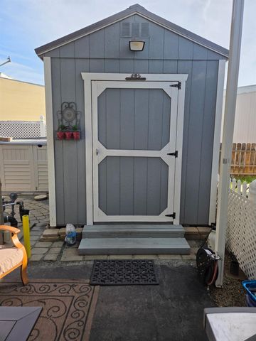 221 W Herndon Ave Spc 99, Fresno, CA 93650