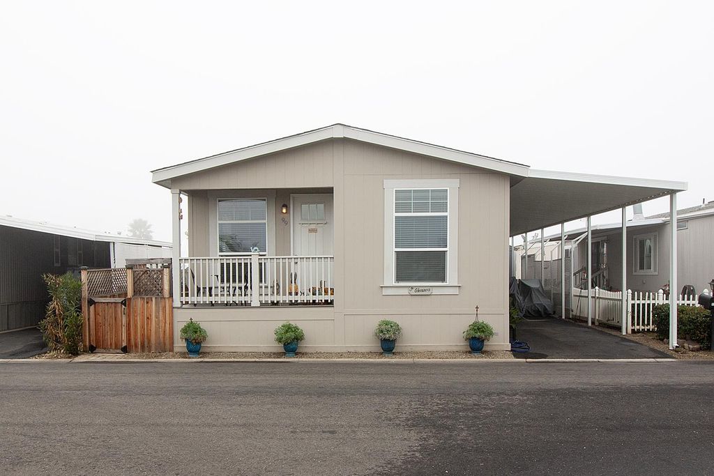 Image 1 of property listing at 221 W Herndon Ave Spc 99, Fresno, CA 93650