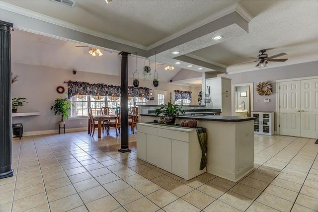 8458 US 70 HWY, Bartlett, TN 38002