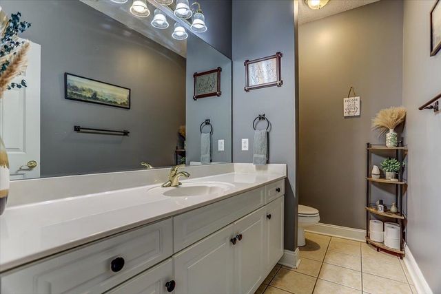 8458 US 70 HWY, Bartlett, TN 38002