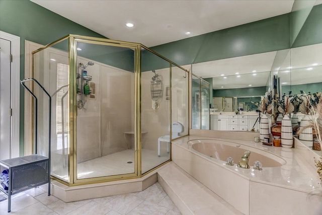 8458 US 70 HWY, Bartlett, TN 38002