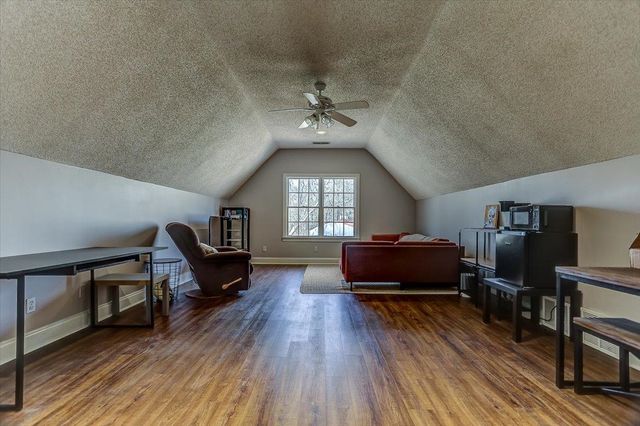 8458 US 70 HWY, Bartlett, TN 38002