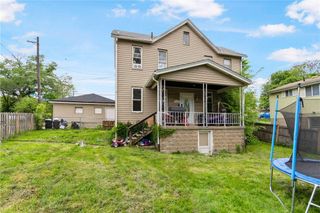 1334 Ladoga St, Sheraden, PA 15204