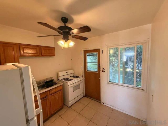 2722-2724 B Avenue, National City, CA 91950