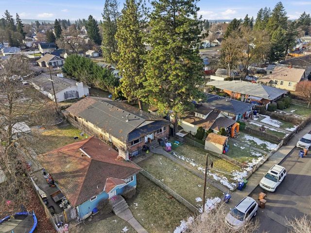 1102-1104 E North Ave, Spokane, WA 99207