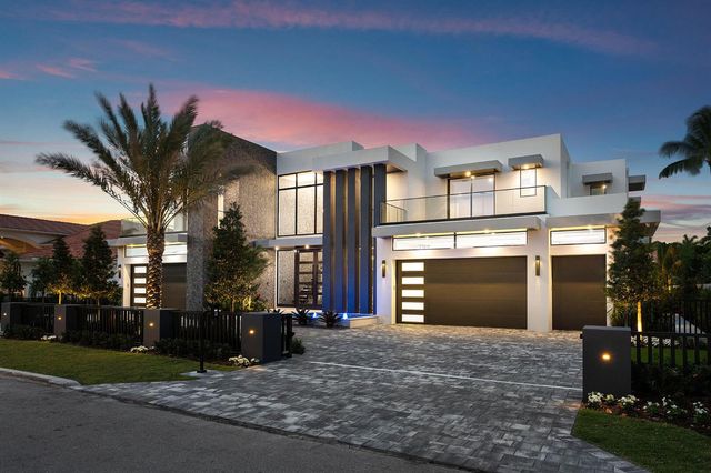 169 W Coconut Palm Road, Boca Raton, FL 33432