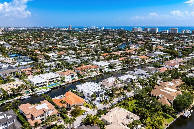 169 W Coconut Palm Road, Boca Raton, FL 33432