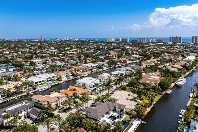 169 W Coconut Palm Road, Boca Raton, FL 33432