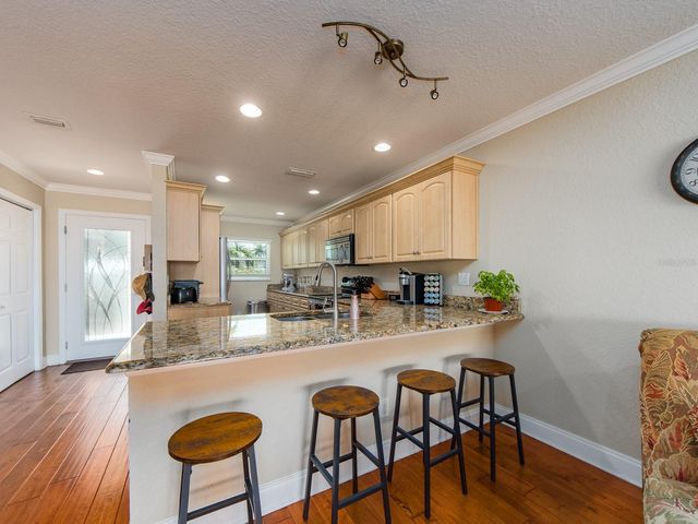770 ISLAND WAY N103, Clearwater Beach, FL 33767