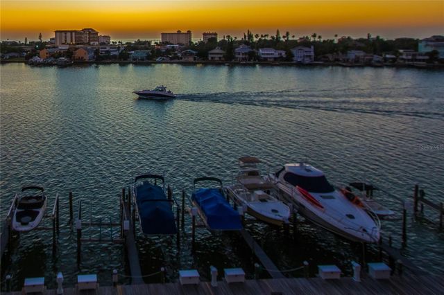 770 ISLAND WAY N103, Clearwater Beach, FL 33767