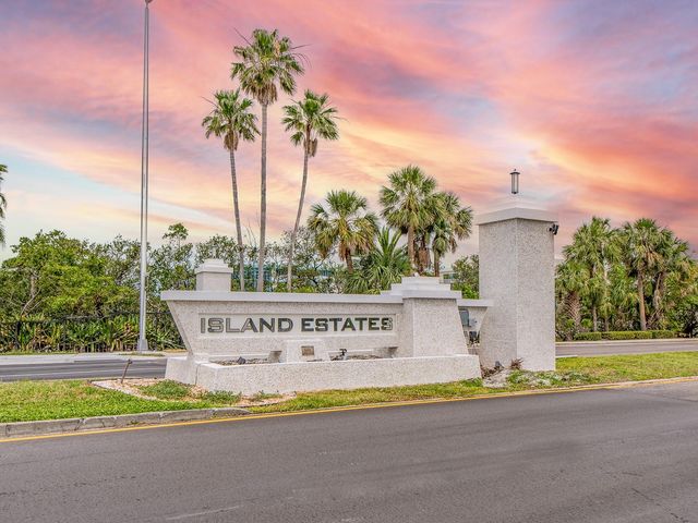770 ISLAND WAY N103, Clearwater Beach, FL 33767