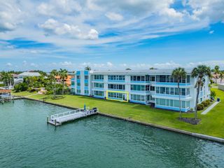 770 ISLAND WAY N103, Clearwater Beach, FL 33767