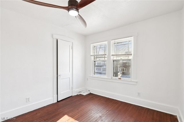 334 Mistletoe Avenue, Youngstown, OH 44511