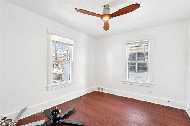 334 Mistletoe Avenue, Youngstown, OH 44511