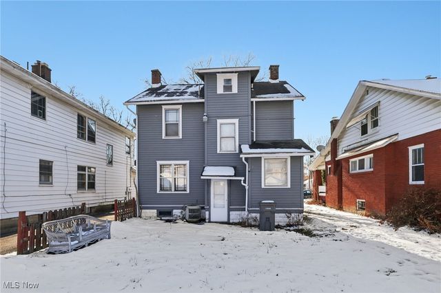 334 Mistletoe Avenue, Youngstown, OH 44511