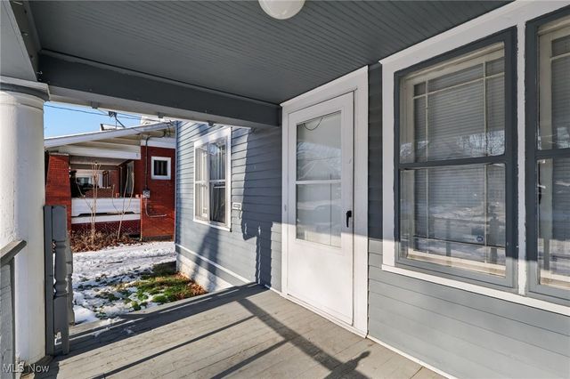 334 Mistletoe Avenue, Youngstown, OH 44511